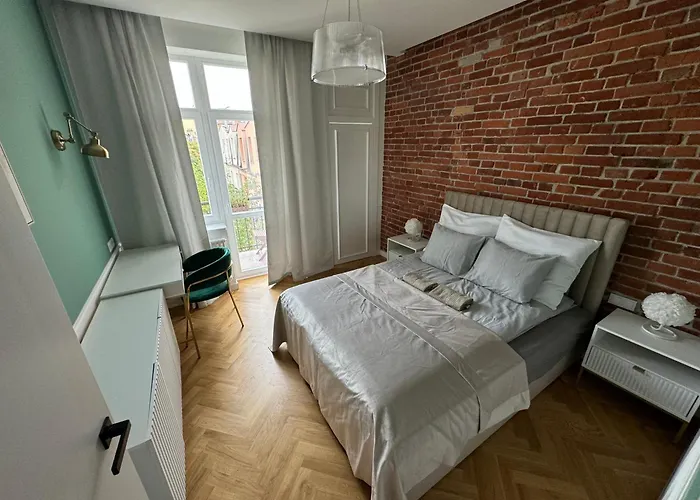 Rzeszowska 5 Apt 12